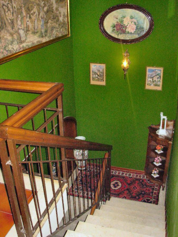 Bed & Breakfast Da Marco ตอสโกลาโน มาแดร์โน ภายนอก รูปภาพ